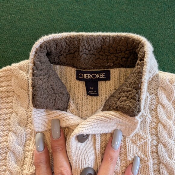Boy's Cable knit Sweater 5T 💙 - Picture 4 of 4